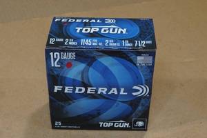 lot 170 image: 25 Federal Top Gun 12 Gauge 2-34 7.5 Shot Shotshells
