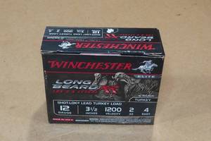 lot 179 image: 10 Winchester Long Beard 12 Gauge 3-12 Lead Turkey 4 Shot Shotshells