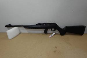 lot 1A image: NEW Rock Island TM22 .22 LR Semi-Auto Rifle