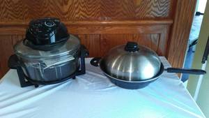 lot 272 image: Fagor Table Top Oven And More.