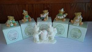 lot 278 image: Cherished Teddies (5) And Snowbabies.