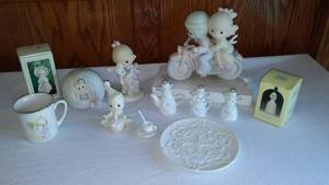 lot 280 image: Precious Moments Bon Voage And More.