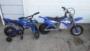 lot 588 image: Razor MX350 Electric Minibike and Hyper RX 12 Peddle Bike.