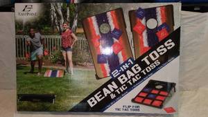 lot 393 image: New East Point 2 in 1 Bean Bag Toss And Tic Tac Toss.
