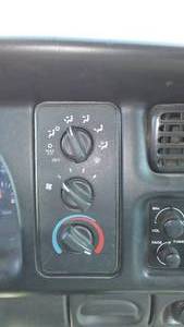 1998 Dodge Ram 1500 Pickup- V8