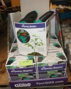 lot 270 image: 7 Gripster Raptor gloves
