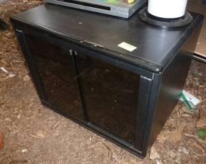 lot 273 image: Used stereo stand and Sony DVD player