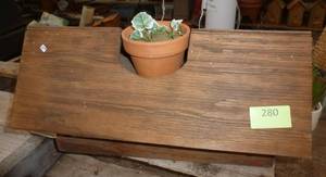 lot 280 image: covered bridge planter, gazing ball stand that folds flat, hanging planter