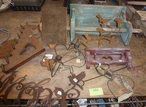 lot 302 image: Large group of wood and metal dcor items, planter, garden statue, gazing ball stand