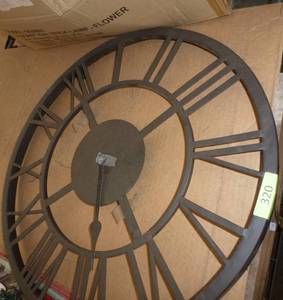 lot 320 image: Metal clock that needs new hands, metal butterfly picture and metal bear sign