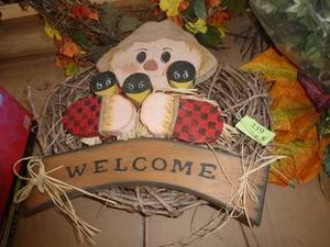 lot 339 image: FIVE fall wreaths