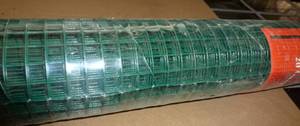 lot 348 image: Green vinyl coated 2x8 foot 12 inch Mesh