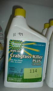 lot 114 image: THREE 1 Quart bottles of Crabgrass Killer