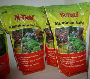 lot 164 image: THREE bags of Aluminum Sulfate 4lb bags