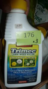 lot 176 image: THREE Trimec weed Killer