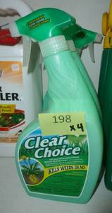 lot 198 image: 4 spray bottles of Clear choice weed killer