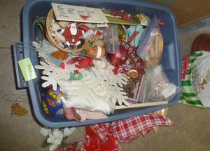 lot 207 image: Tote full of misc crafts, christmas, bows