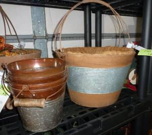 lot 210 image: FIVE metal planters