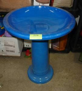 lot 224 image: Bright blue plastic bird bath