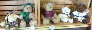 lot 240 image: Plush Teddy Bears, old golfer, snowmen and a reindeer sign