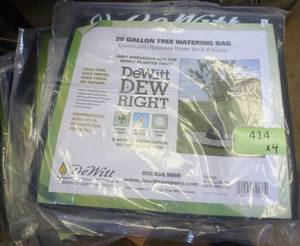 lot 414 image: FOUR 20 gallon tree watering bags