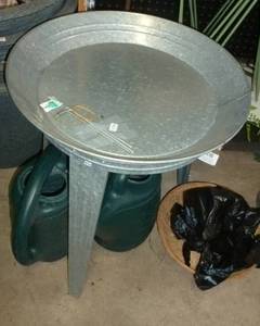 lot 459 image: Galvanized Metal bird bath, 21 inches tall