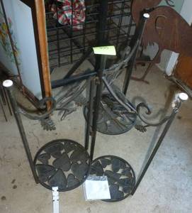 lot 495 image: Plant stand with 3 different levels and swings out to use or swing in to store as one