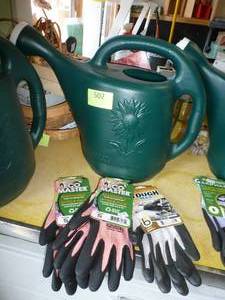 lot 502 image: 3 pair of Small garden gloves and a 2 gallon watering can