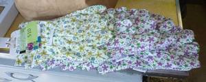 lot 510 image: 5 Pair of womens garden gloves