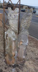 lot 549 image: TWO wood carved owls about 3 ft tall
