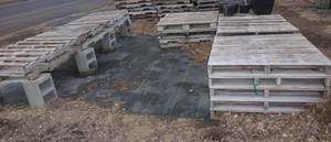 lot 553 image: 20 wood pallets