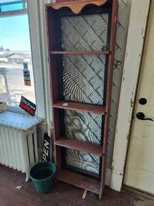 lot 623 image: Two bookcases  display stands with window screens on the backside