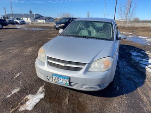 lot 17 image: 2007 Chevrolet Cobalt