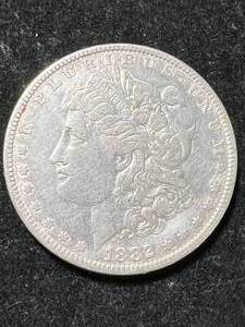 1882 US MORGAN SILVER DOLLAR