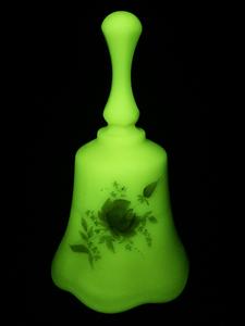 lot 25E image: 1986 FENTON Burmese Satin Love Bouquet Bell -Inspired by Mary Walrath