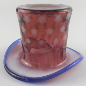 lot 27 image: 2001 FENTON Cranberry Opalescent Stars & Stripes Collection Top Hat
