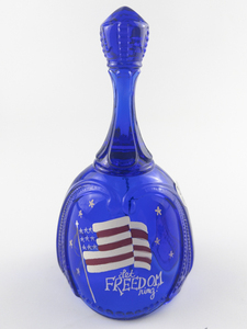 lot 27A image: 2001 FENTON Cobalt Blue Let Freedom Ring Stars & Stripes Collection Bell