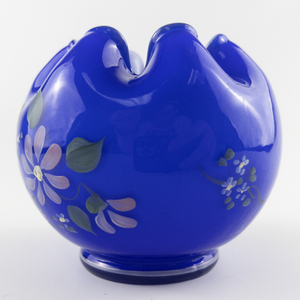 lot 34A image: FENTON Cobalt Blue Hand Painted Rose Bowl