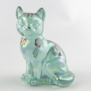 lot 38U image: FENTON Spruce Green Carnival Hand Painted  Floral Glass Sitting Cat
