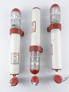 lot 52 image: Group of 3 Vintage Jim Buoy 9000-SB Steady Burn Buoys & Floating Key Chains