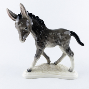 lot 57 image: Ucagco Ceramics Donkey Figurine