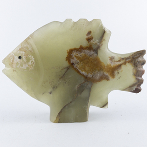 lot 70 image: 4 Green Onyx Carved Fish Figurine