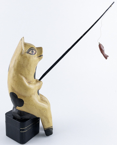lot 86A image: Wooden Hand Painted Pig Fishing Shelf Figurine