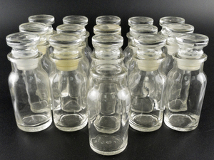 lot 110 image: Lot of 16 Small Apothecary Bottles