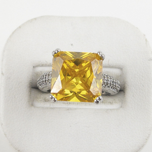lot 36 image: Yellow Topaz & Cz Sterling Silver Statement Ring . Size 6 - 6.25.
