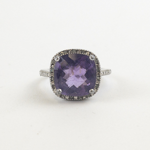 lot 56 image: Checkered Cushion Cut Amethyst Sterling Silver Ring. Size 7 - 7.25.