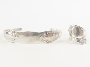 lot 82 image: Silver Tone Base Metal Spoon Ring & Matching Cuff Bracelet. . Size 5-5.5
