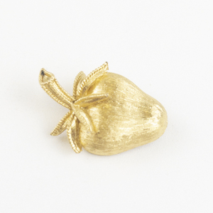 lot 124 image: Trifari  Tiny Strawberry Gold Tone Base Metal Brooch .