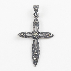 lot 141 image: Marcasite Accented sterling silver Cross Pendant (no chain).