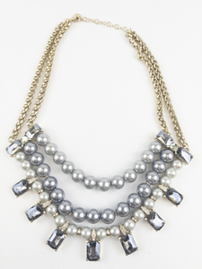 lot 177 image: Grey Pearl & Rhinestone Gold Plated Base Metal Statement Necklace.